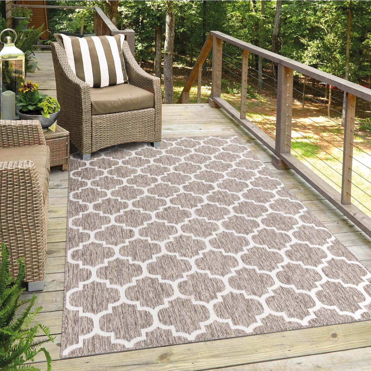 Vaip Outdoor Pattern