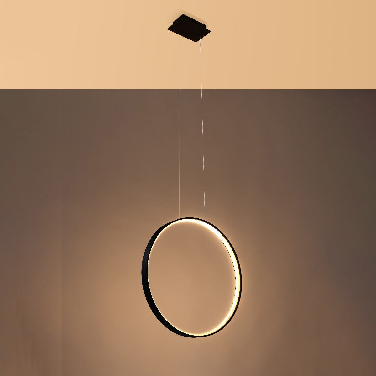 Rippvalgusti Rio 1 must